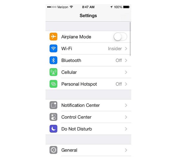▲Apple在iOS 9的設定選項中，增加了搜索輸入欄位，讓使用者查找相關功能更輕鬆。