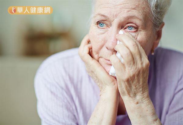 鼻淚管淚道阻塞容易影響視力、感染，且會影響日常生活。