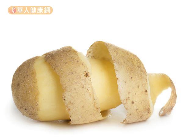 馬鈴薯富含營養素，國外專家建議可切片外敷於肌膚。