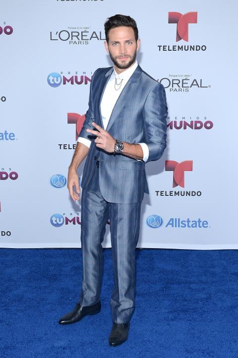 Telemundo's Premios Tu Mundo Awards 2014 - Arrivals