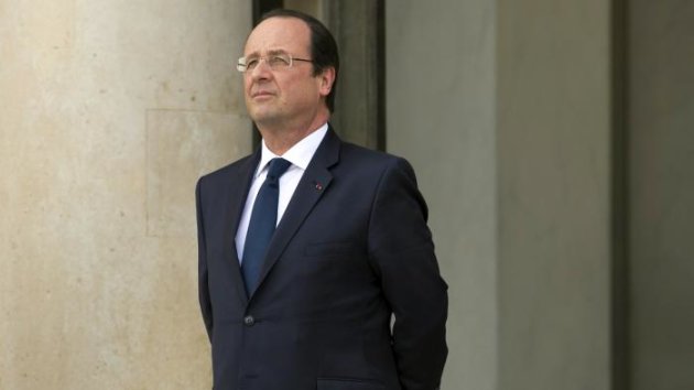 "Hollande annonce un gouvernement de combat, mais il n'a pas le ton d'un chef de guerre"
