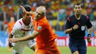 “Quái kiệt Robben” khiến Argentina lo lắng