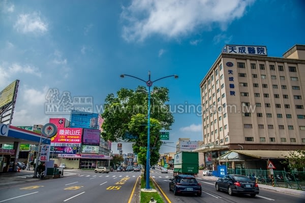 靠著五楊高架，桃園楊梅成功吸引同市其他地區客源，房市供給量因此倍增。