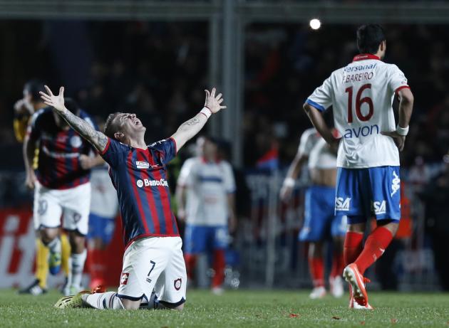 San Lorenzo celebración de ganar la Copa Libertadores segunda etapa partido de fútbol final en Buenos Aires