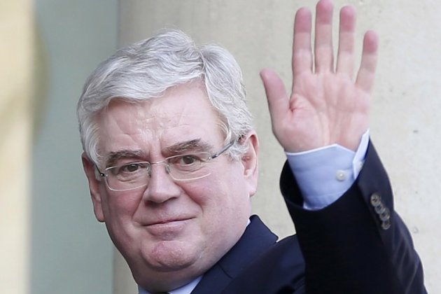 Eamon Gilmore resigns as Labour Party leader