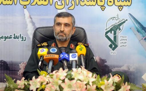 O general Amir-Ali Hajizadeh participa de uma entrevista coletiva em Teerã