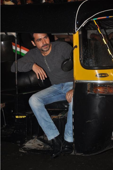 Raja Natwarlal: Emraan Hashmi's Special Screening For Rickshaw Drivers