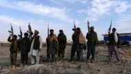  ذبح ثمانية من أعضاء تنظيم الدولة الاسلامية وميليشيا منافسة في أفغانستان 151227154554_pro-government_forces_stand_guard_at_a_check_post_in_achi_624x351_epa