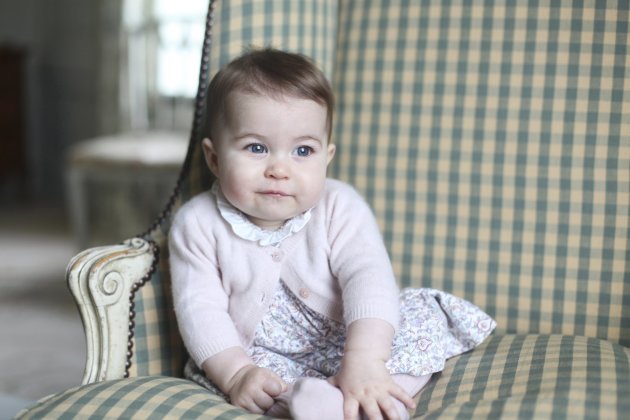 Britain&amp;#39;s Princess Charlotte is seen in this photograph taken by her mother Catherine, Duchess of Cambridge, in November 2015 at Anmer Hall in Sandringham, and released by Kensington Palace in London on November 29, 2015.  REUTERS/Duchess of Cambridge/Handout via Reuters    ATTENTION EDITORS - THIS PICTURE WAS PROVIDED BY A THIRD PARTY. REUTERS IS UNABLE TO INDEPENDENTLY VERIFY THE AUTHENTICITY, CONTENT, LOCATION OR DATE OF THIS IMAGE. EDITORIAL USE ONLY. NOT FOR SALE FOR MARKETING OR ADVERTISING CAMPAIGNS. NO RESALES. NO ARCHIVE. THIS PICTURE IS DISTRIBUTED EXACTLY AS RECEIVED BY REUTERS, AS A SERVICE TO CLIENTS      TPX IMAGES OF THE DAY