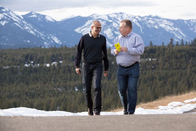 microsoft-ceo-satya-nadella-and-stephen-elop-of-nokia