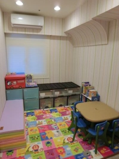 柯以柔為孩子設計了寬敞的遊戲房，也是未來的小孩房。柯以柔提供