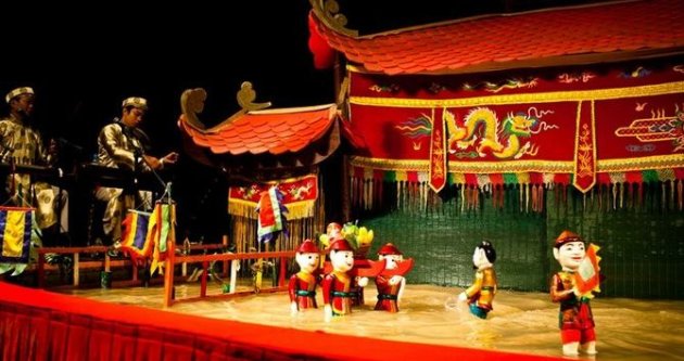 Water Puppet Show - Theatre Thang Long