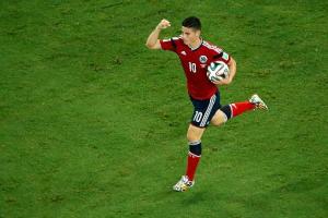 Le milieu de terrain de la Colombie James Rodriguez vient d&#39;inscrire son 6e but de la Coupe du Monde 2014, lors des quarts de finale contre le Brésil, le 4 juillet 2014 à Fortaleza