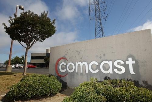 Comcast Keeps Customer on Hold Until It Closes to Avoid Canceling His Service
