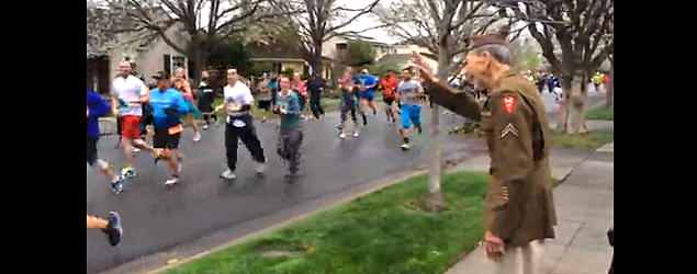 Runners give a spontaneous salute to 95-year-old WWII vet Joe Bell. (San Jose Mercury News)