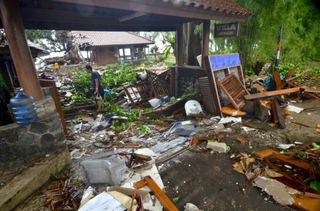 Indonésie : plus de 220 morts après un tsunami "volcanique" 5a37d57f0c664486c86af40bc493a27c5822a9d3