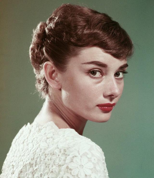 Audrey Hepburn circa 1955. | Archive Photos/Getty