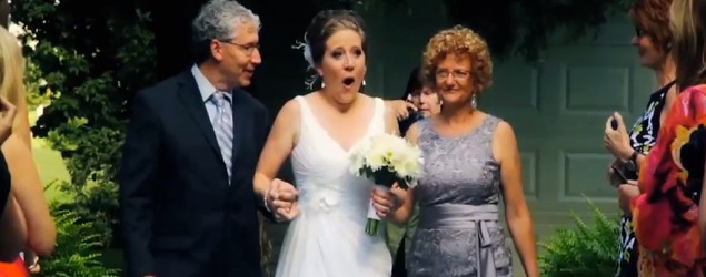 Man throws surprise wedding for fiancée. (Yahoo News)