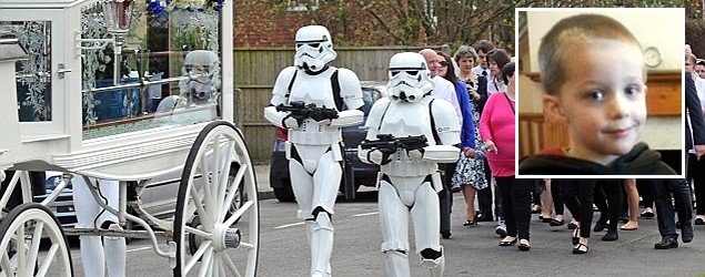 'Star Wars' funeral for young cancer victim (via Yahoo News)
