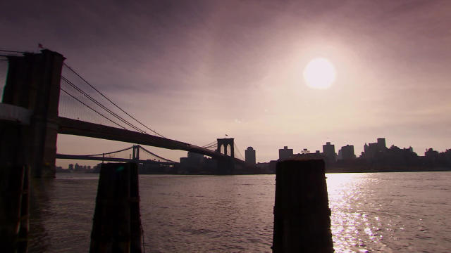 Building of the Brooklyn Bridge